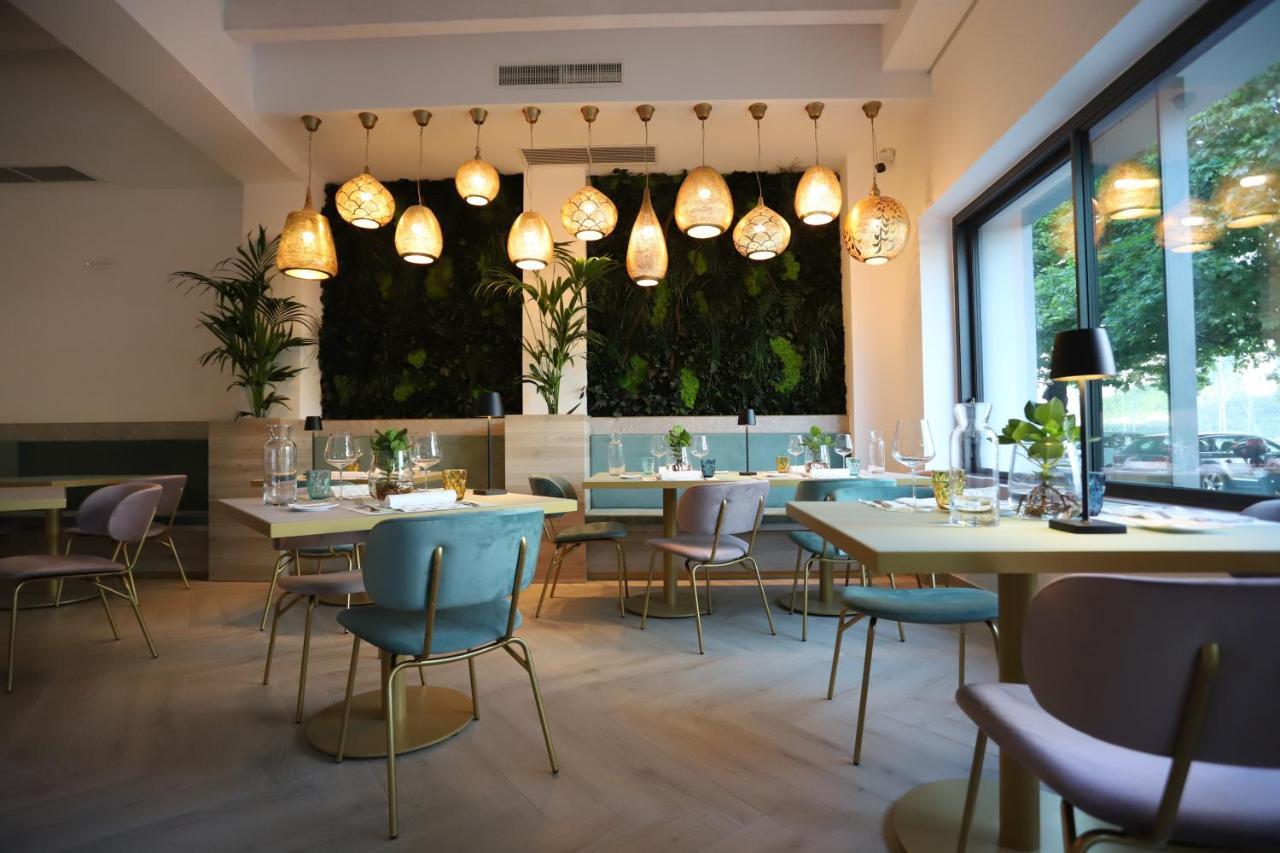 Luxury Suites Rocopom - Lake Front مالغراتي المظهر الخارجي الصورة