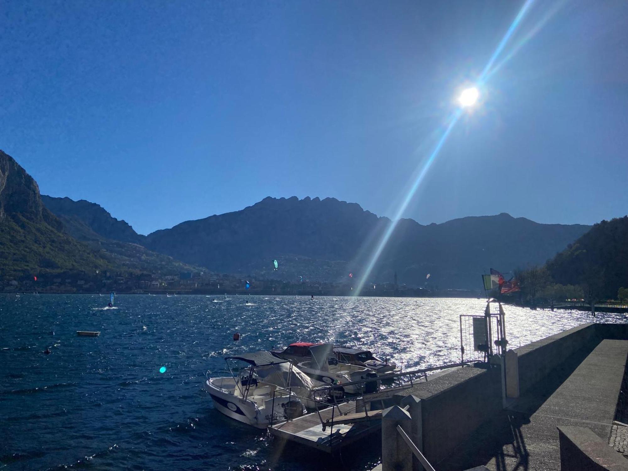 Luxury Suites Rocopom - Lake Front مالغراتي المظهر الخارجي الصورة